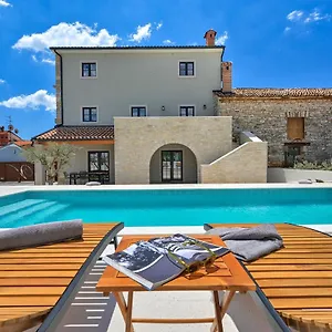 Vitassi Villa Pula