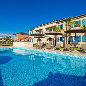 https://olea-residence-porec.in-istria.net